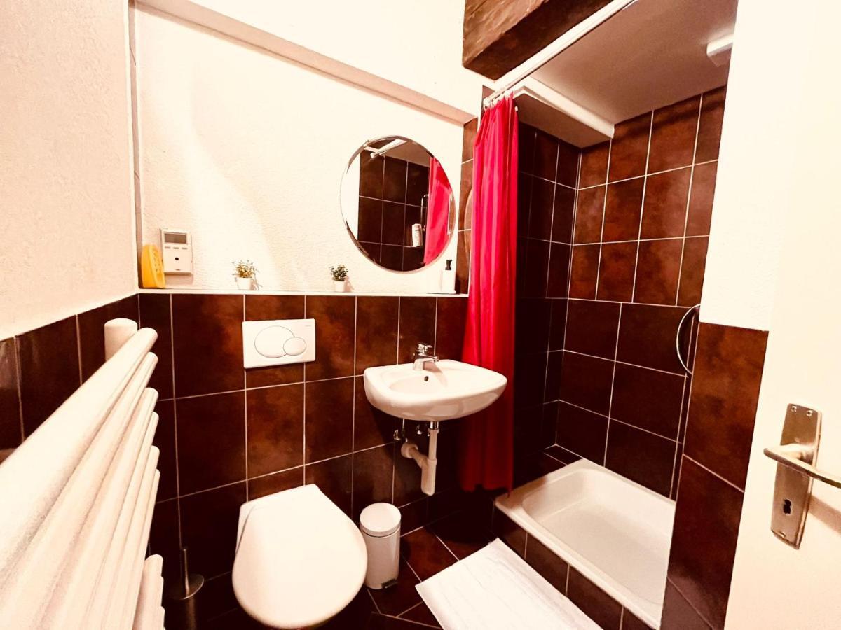 Charmant Appartement De Vacances Alta Ripa Hauterive  Экстерьер фото